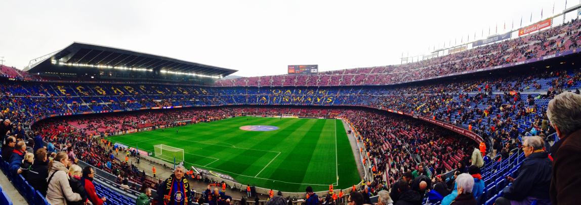 a full football stadium for FC Barcelona