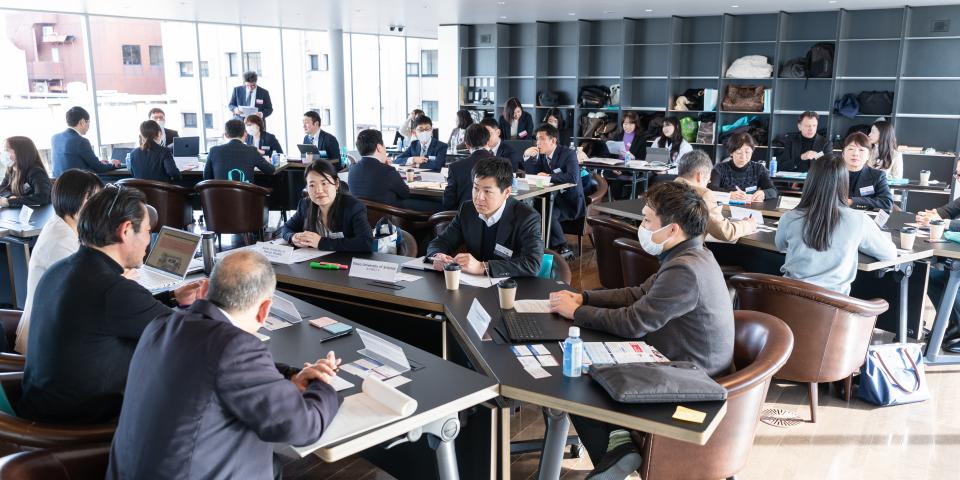 Participants having a discussion at the SAF Annual Meeting